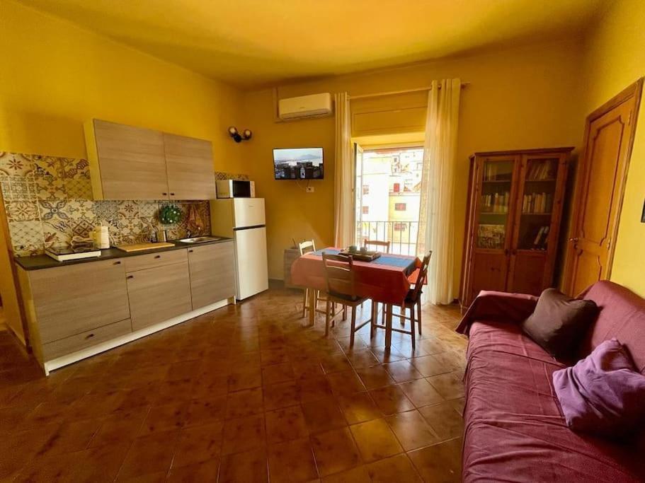 Spaccanapoli Top, Your House In The Old Town Apartment Exterior photo